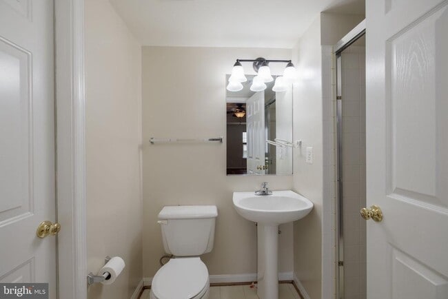 Building Photo - 5319 Waldo Dr
