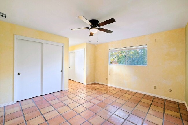 Building Photo - 6412 Manchester Ln