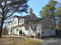 Building Photo - 465 Pfister Rd