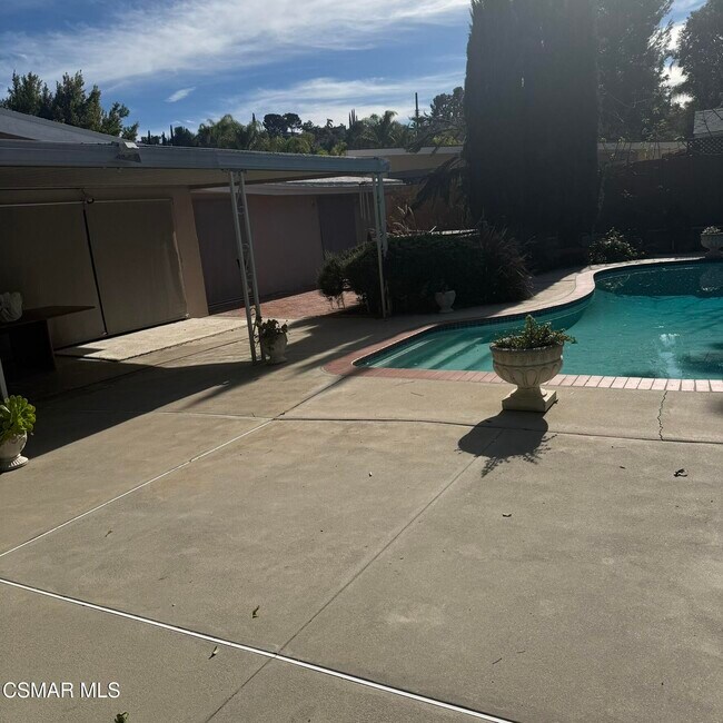 Building Photo - 4411 Brookford Ave