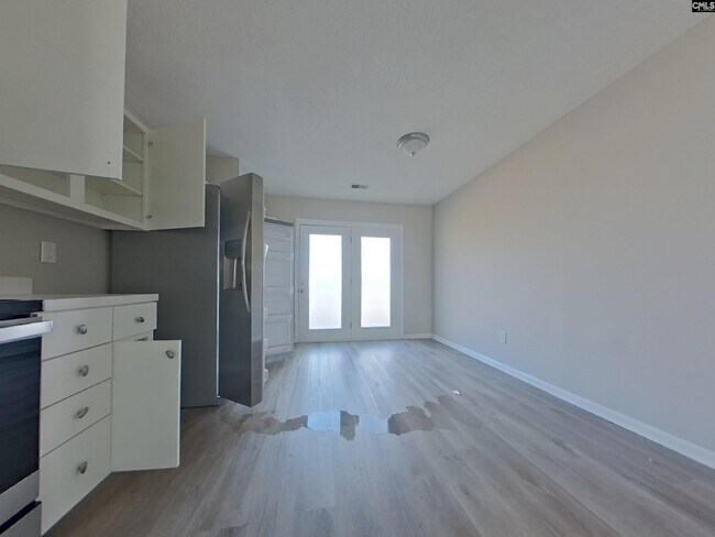 Building Photo - 3 Glen Knoll Ct