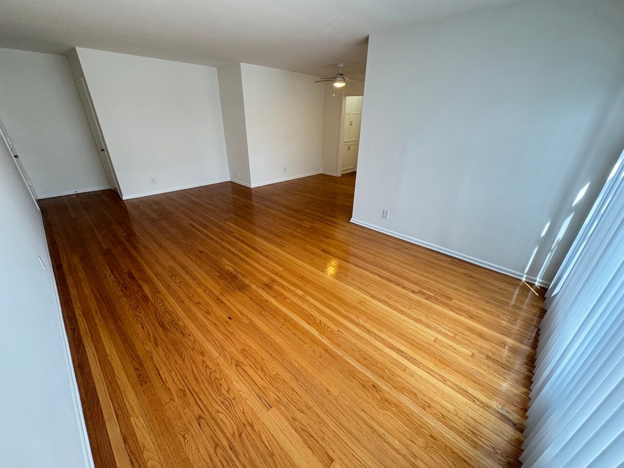 Building Photo - 11662 Sunset Blvd