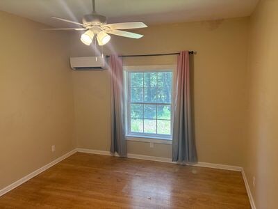 Building Photo - 36407 Fir Dr