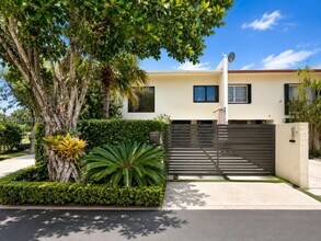 Building Photo - 7968 SW 105th Pl