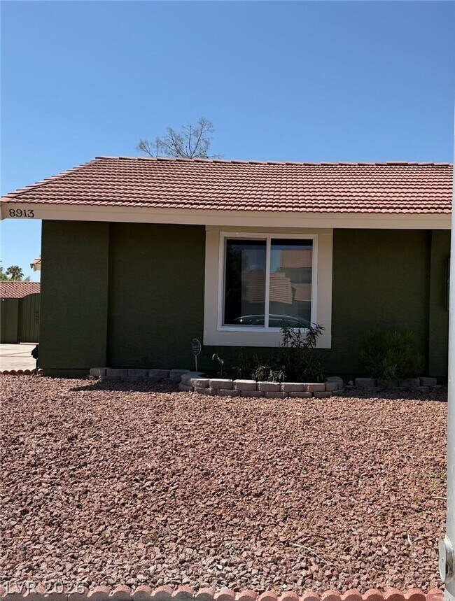 Building Photo - 8913 Torcello Dr