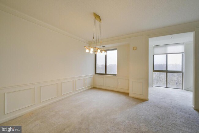 Building Photo - 3100 N Leisure World Blvd