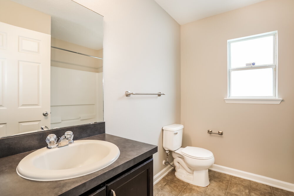 Building Photo - 4878 Creek Bluff Ln