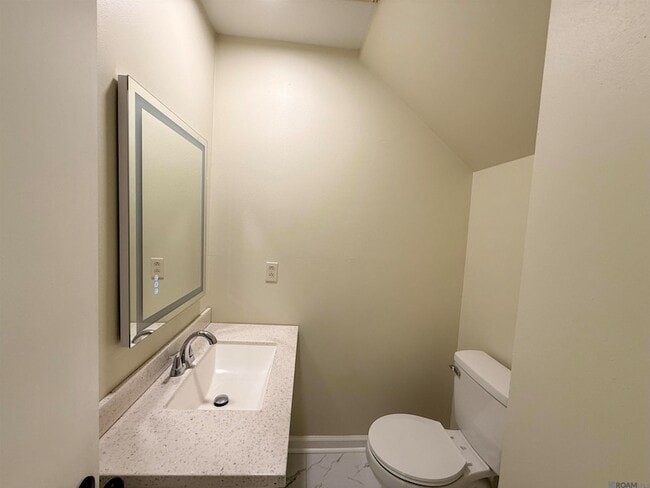 Building Photo - 5254 Stumberg Ln