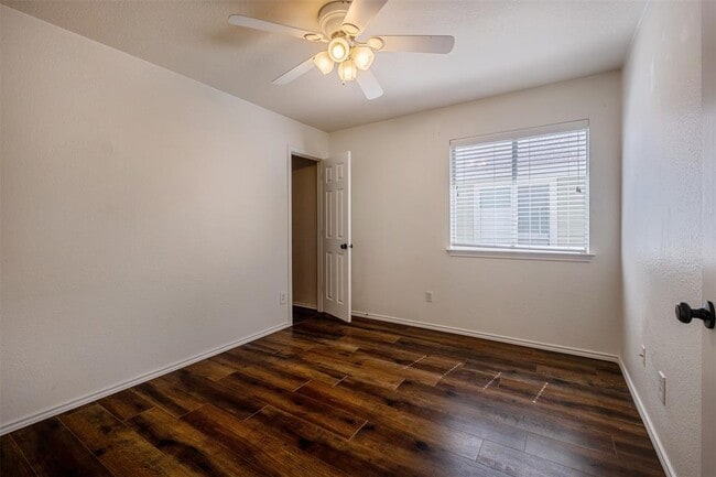 Building Photo - 2208 Melissa Oaks Ln