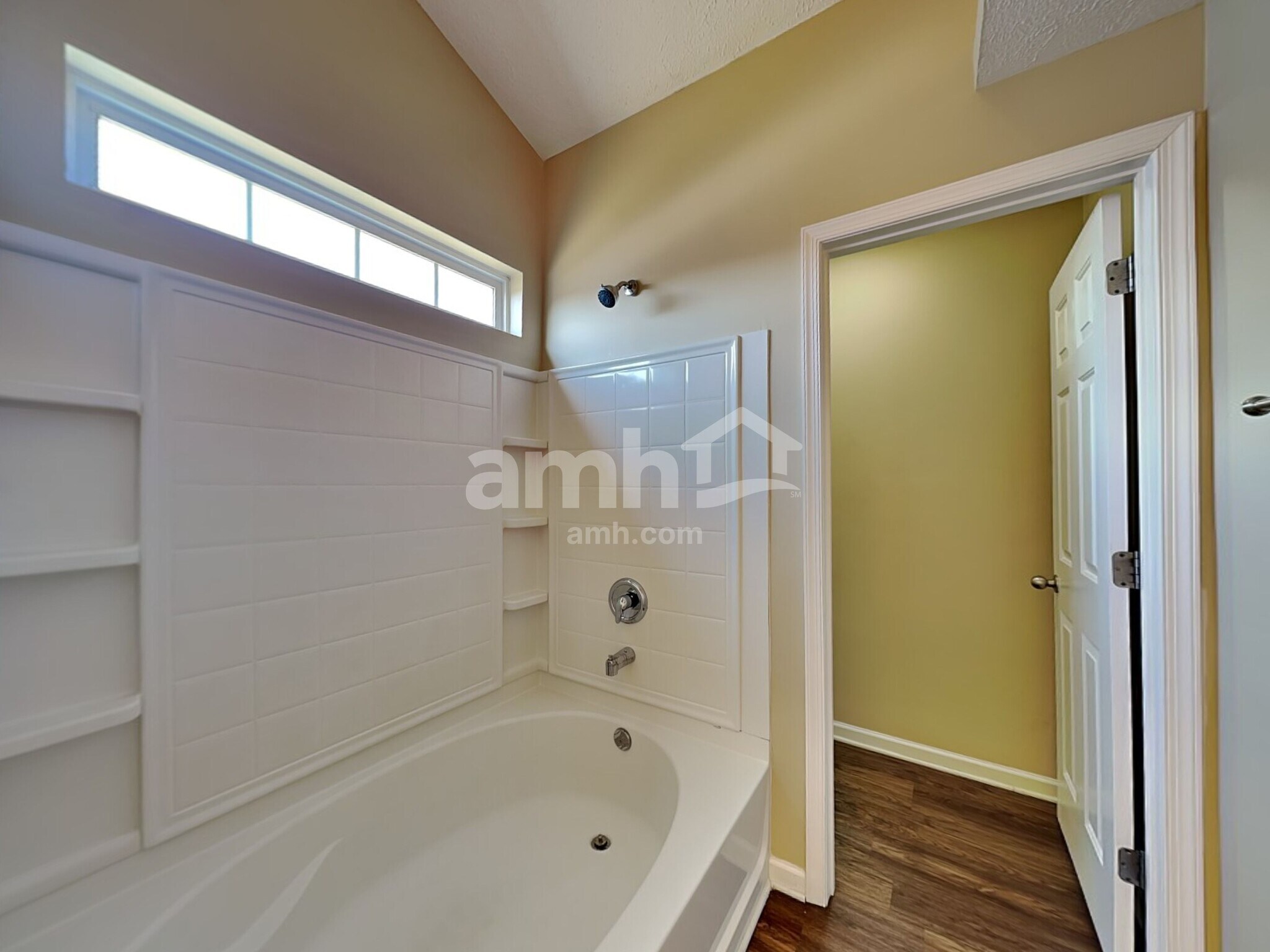 Building Photo - 2344 Hockett Dr