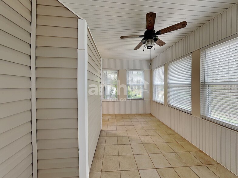 Building Photo - 141 Arbor Ridge Rd