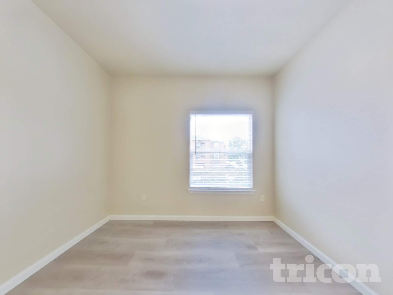 Building Photo - 8434 Walerga Rd