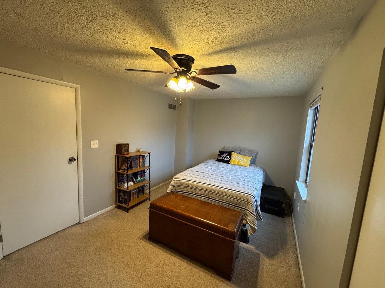 Building Photo - 307 Brookside Ln