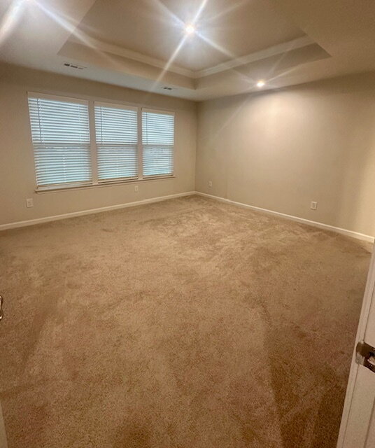 Building Photo - Luxury Townhome in a Prime Goodlettsville Location just Minutes to Nashville!