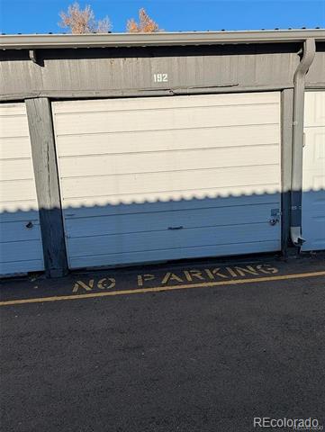 Building Photo - 140 E Highline Cir