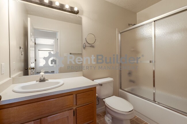 Building Photo - CALL US TODAY AT (505) 808-6467 TO SCHEDUL...