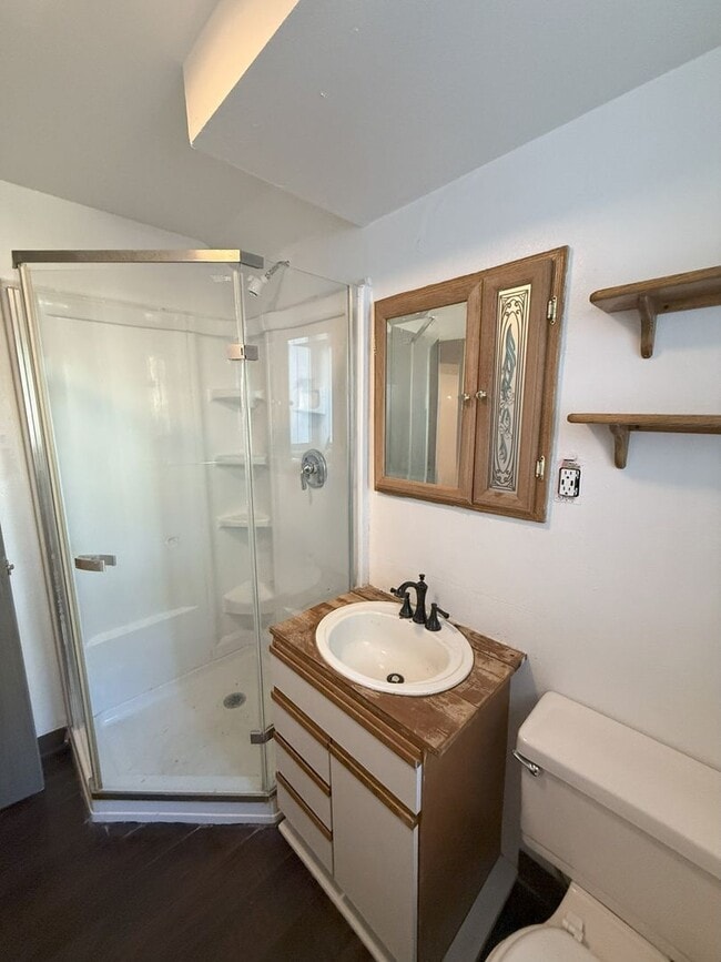 Building Photo - Cozy 4BR Home with Extra Space & Outdoor C...