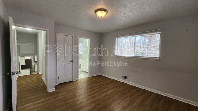 Building Photo - 67 Heron Dr