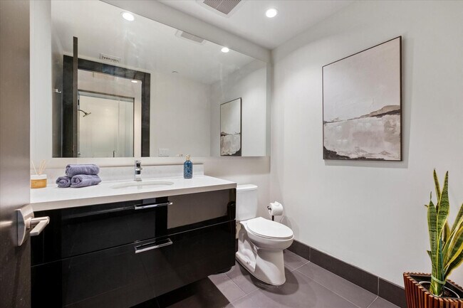 Building Photo - 4422 N 75th St