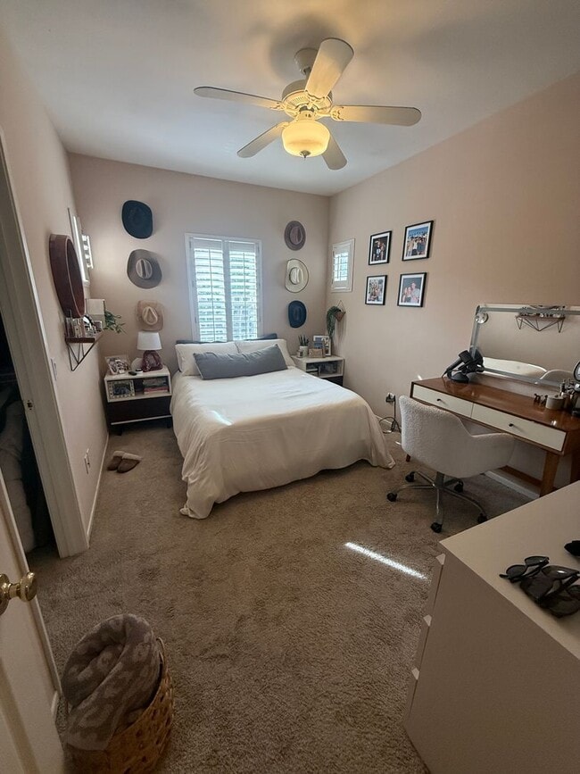 Building Photo - Perfect Encinitas location!