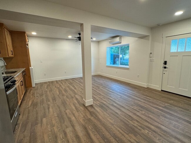 Interior Photo - 848 W 1st Street