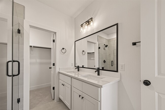 Building Photo - 2710 Bostic St