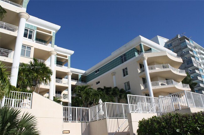 Building Photo - 1 Century Ln