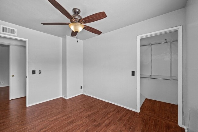 Building Photo - Beautiful Townhome in Mission Viejo