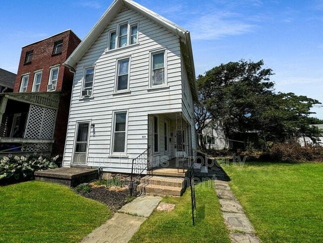 Building Photo - 431 E Bald Eagle St