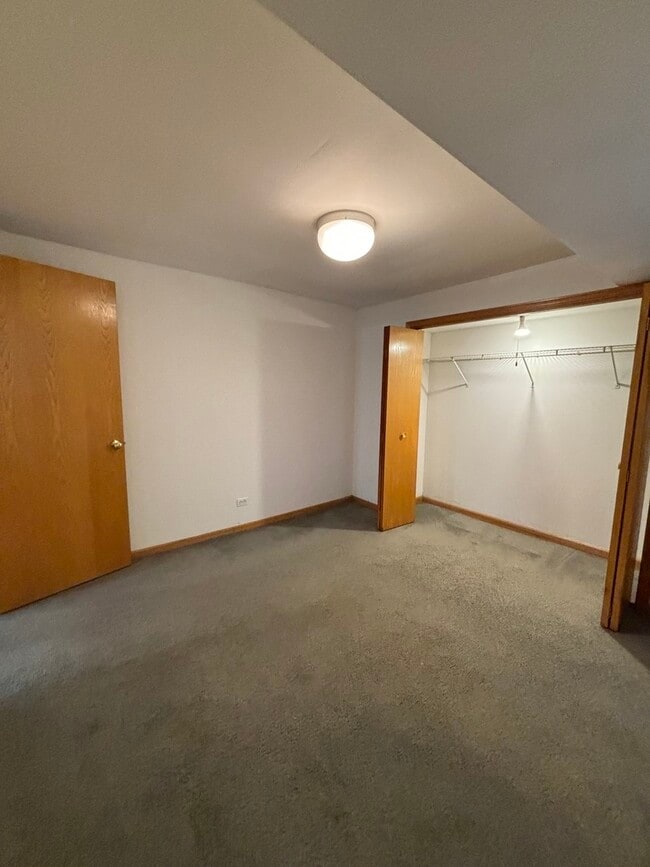 Building Photo - 630 W Patterson Ave