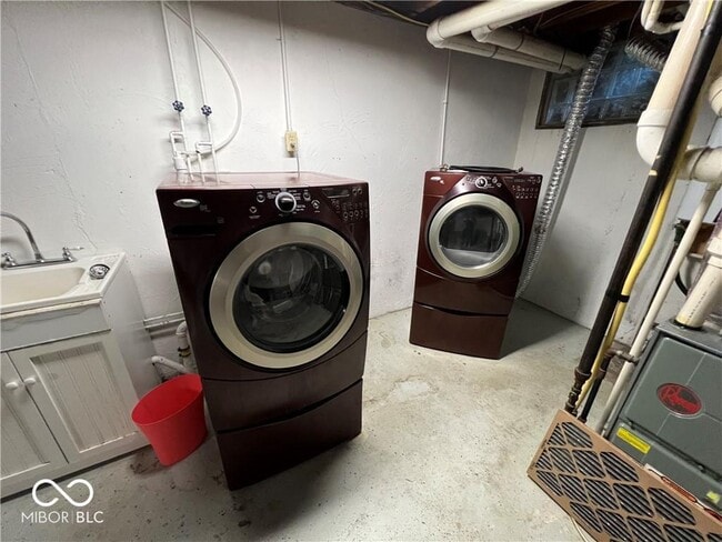 Building Photo - 7340 Steinmeier Dr