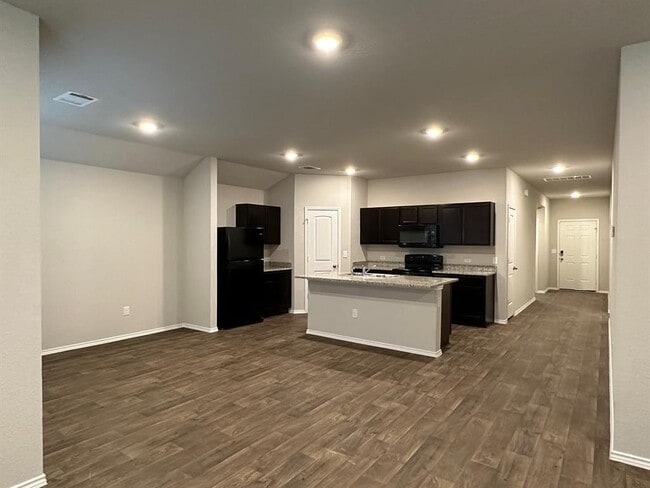 Building Photo - 15012 Siberian Elm Ln