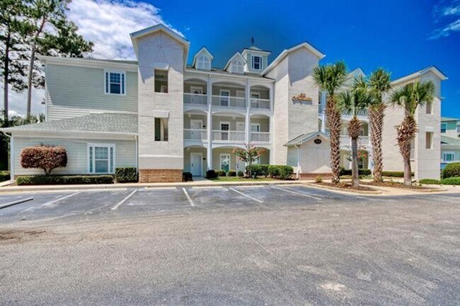 Building Photo - 3BD, 2BA condo with All Utilities included