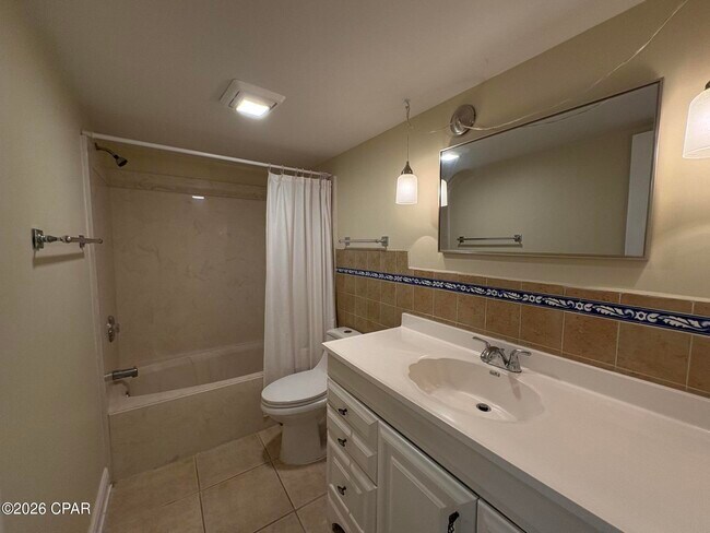 Building Photo - 2100 W Beach Dr