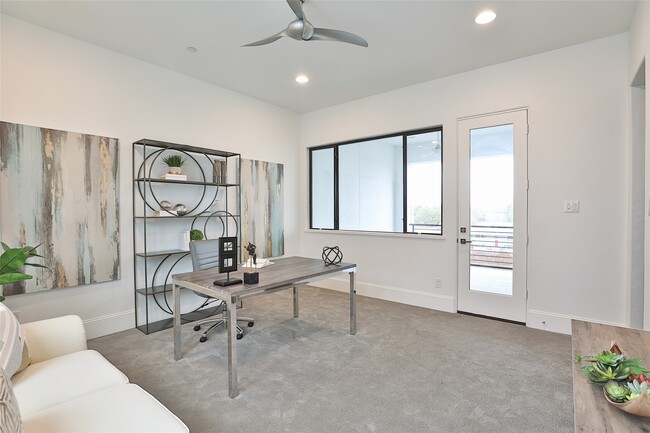 Building Photo - 4527 Graustark St