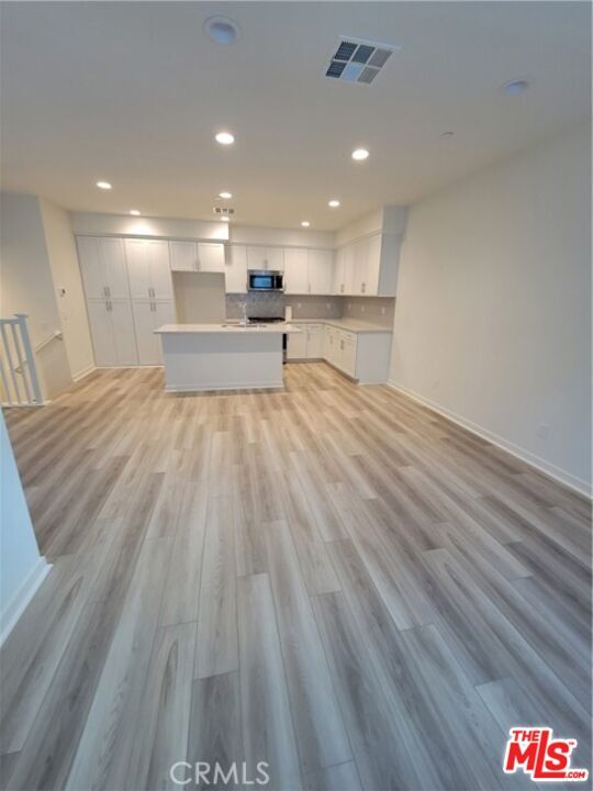Building Photo - 702 Dusky Creek