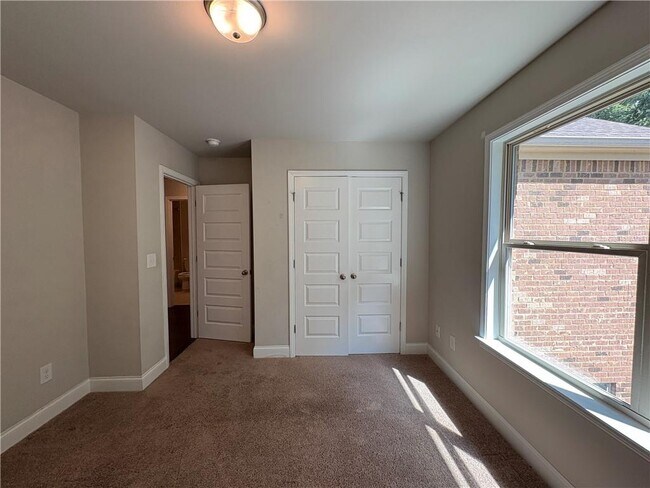 Building Photo - 5710 Rocky Falls Rd