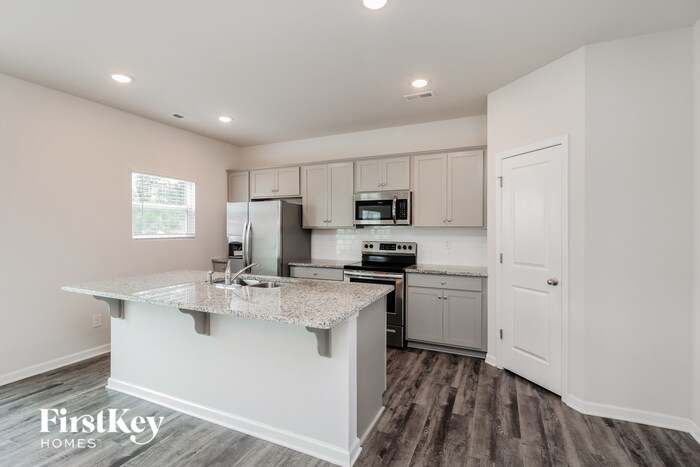 Building Photo - 7305 Brawley Wood Ct