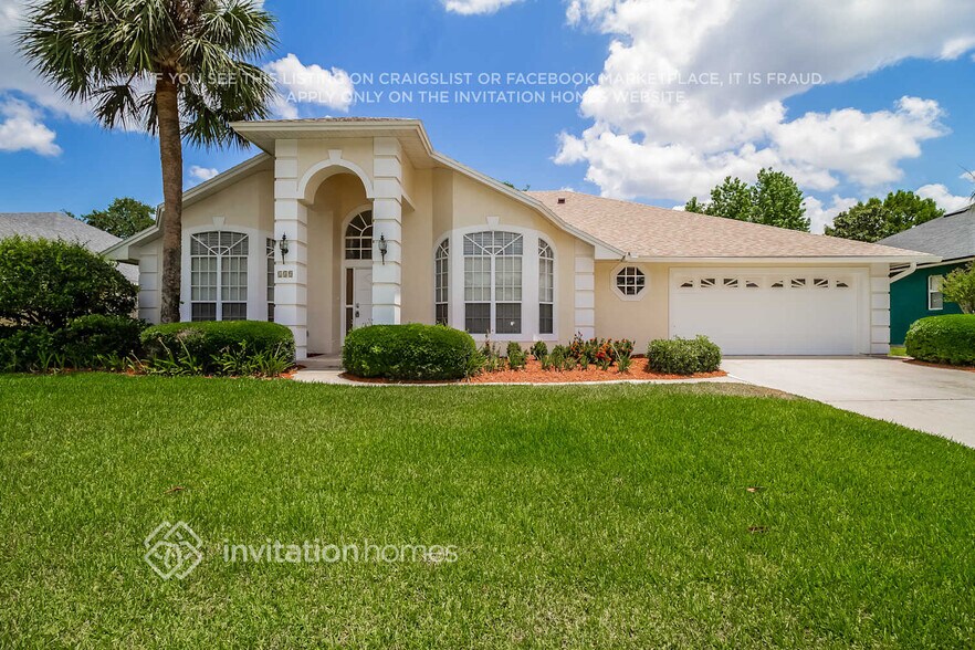 Building Photo - 139 Varsity Cir