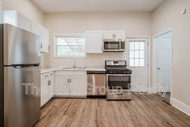 Building Photo - 1147 Farmer St
