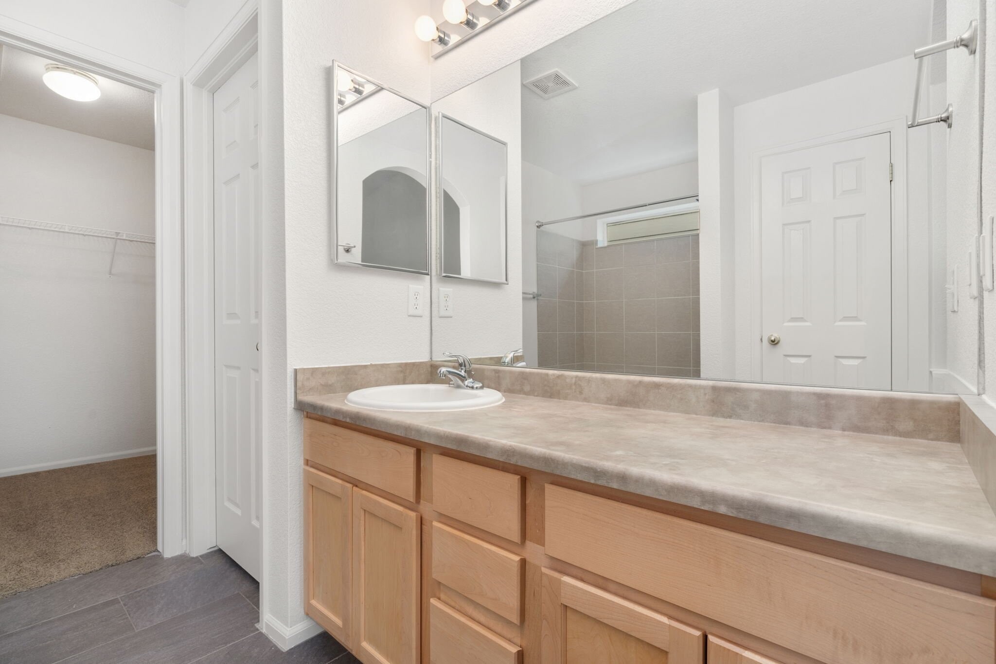 Building Photo - 1803 Fossil Creek Pkwy