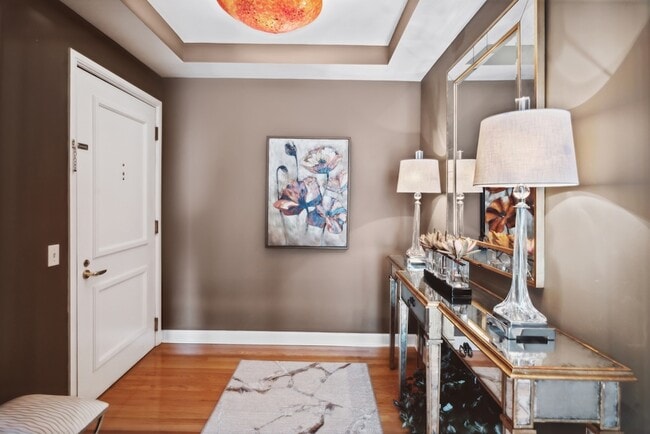 Building Photo - 445 E North Water St