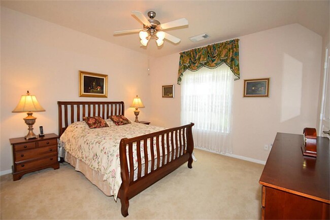 Building Photo - 12103 Ensenada Canyon Ln