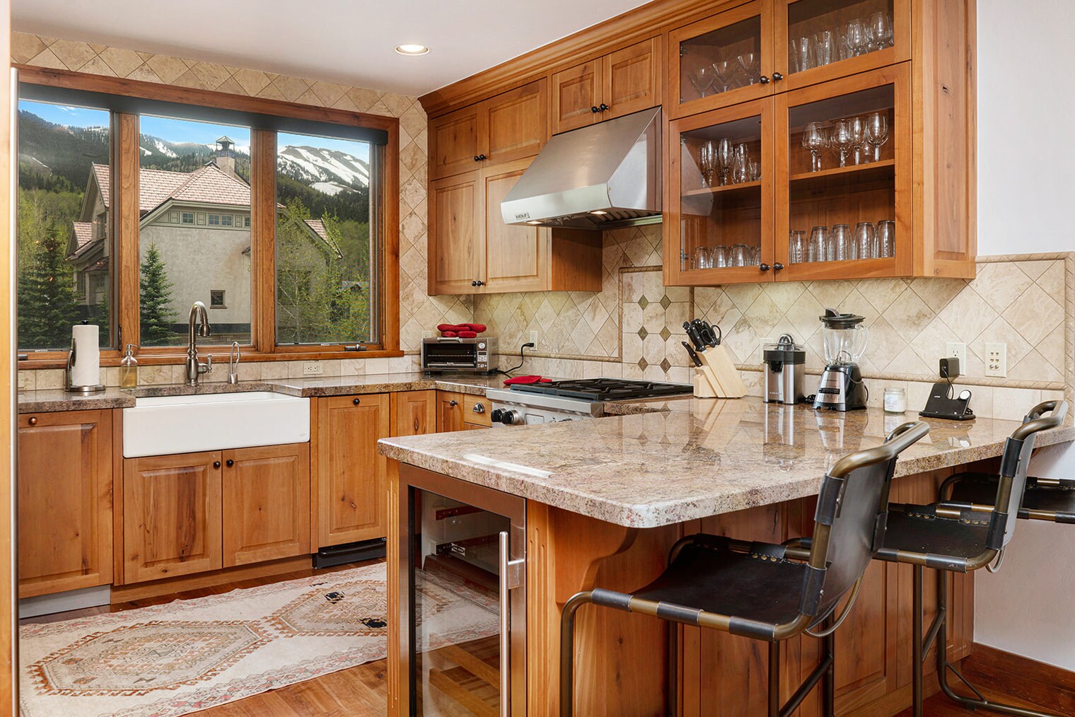 Building Photo - 100 Aspen Ridge Dr
