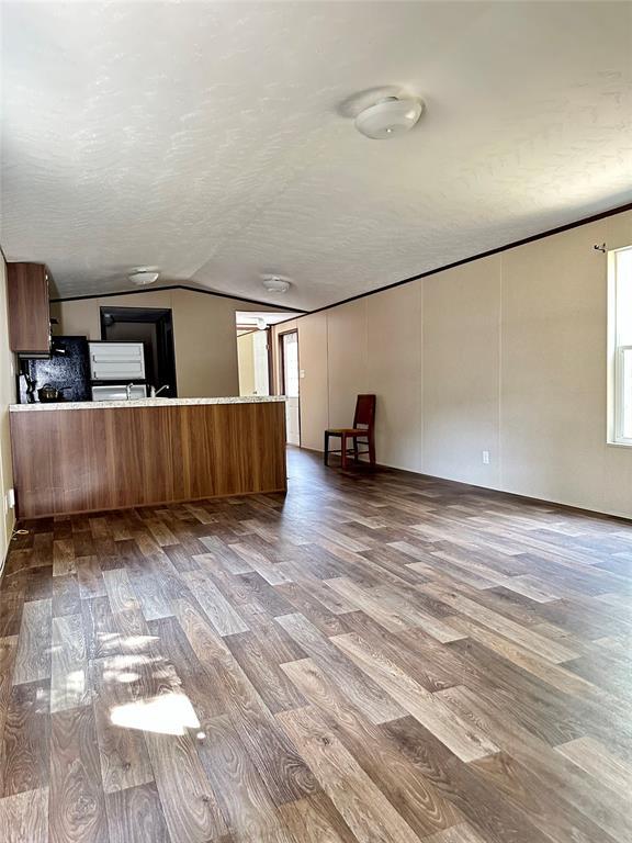 Building Photo - 104 Shoshoni Dr