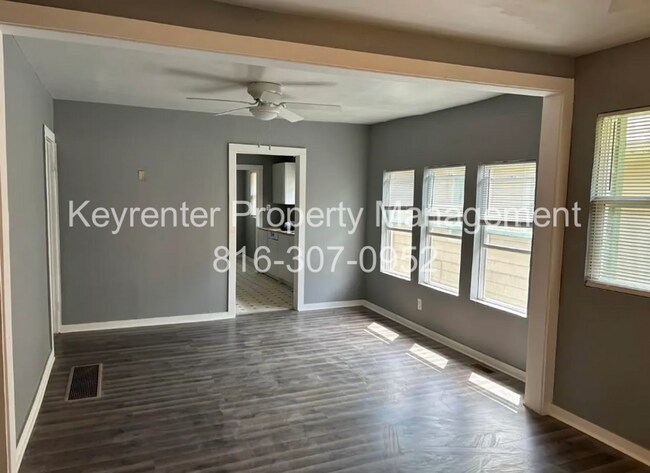 Building Photo - 4 Bedroom 1 bath