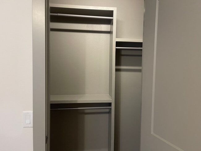 Building Photo - All Brick, 3 bedrooms AND 3 car garage