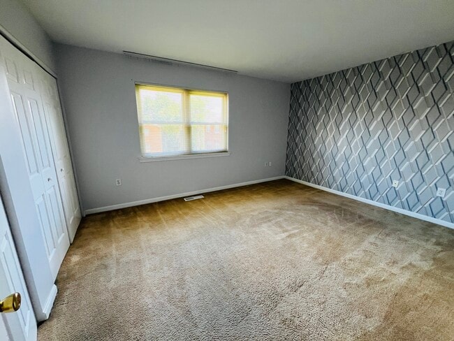 Building Photo - 404 N Armistead St