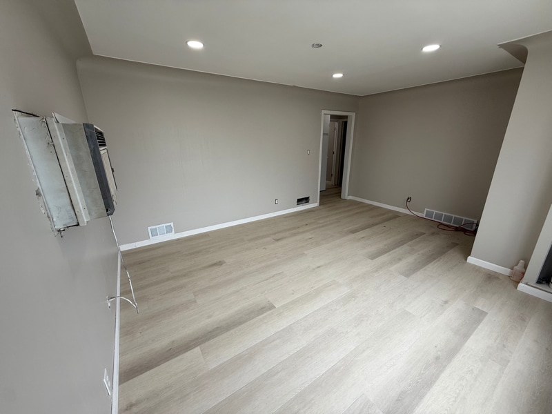 Building Photo - 3102 Trumbull Ave