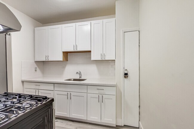 Floorplan - 1616 35th Avenue